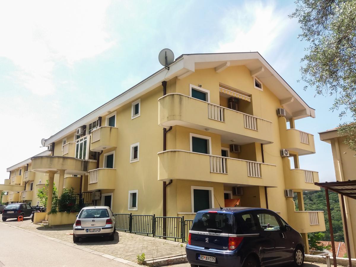 Allegro Apartment Sekulic Petrovac Exterior photo
